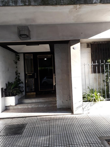 Imagen 15 de 16 de ¡¡¡ Impecable 2 Ambientes Con Balcón A Nuevo En Almagro !!!