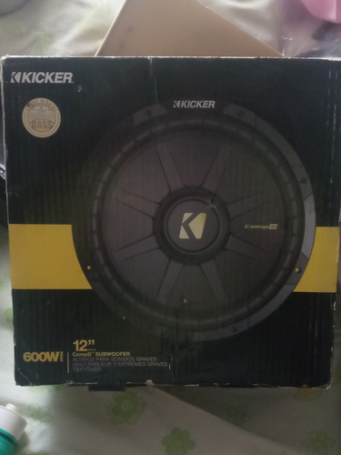 Bajo Kicker 12 Pulgadas 