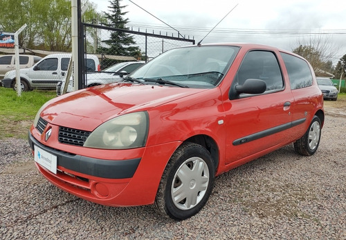 Imagen 1 de 10 de Renault Clio 1.2 F2 Yahoo Authe. 2004
