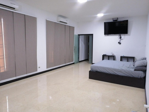 Imagen 13 de 29 de Casa En Venta Urb. La Soledad, Las Delicias, Maracay 23-4213 @josbertscarvallo.rah