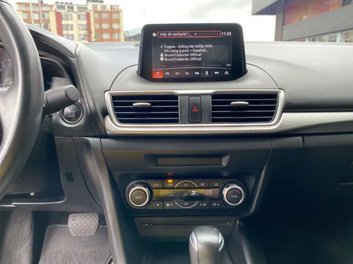 Mazda 3 2.0 Touring