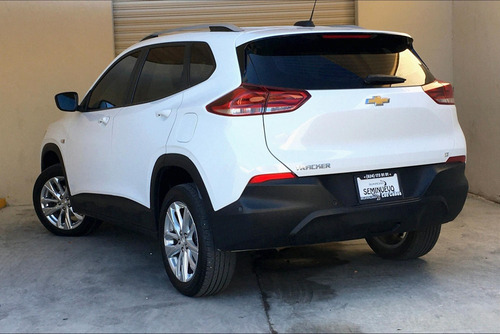 Imagen 4 de 15 de Chevrolet Tracker 2021