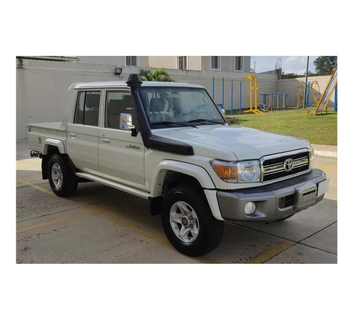 Imagen 2 de 7 de Toyota Land Cruiser