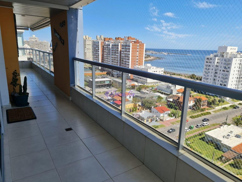 Imagen 21 de 23 de Alquiler Temporario Apartamento 3 Dormitorios En Playa Mansa, Punta Del Este.