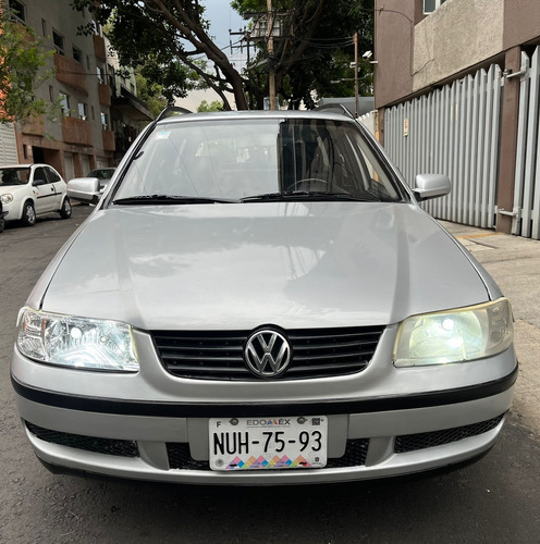 Volkswagen Pointer 1.6 Trendline Ee Mt