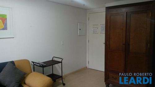 Flat - Moema Pássaros - Sp - 415019