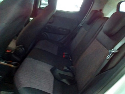 Fiat Mobi 2016/2017 8654