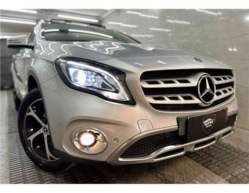 Mercedes-Benz GLA 200 1.6 CGI FLEX ENDURO 7G-DCT