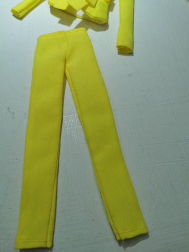 Vestuario Barbie Model Muse Confeccionado. Traje Diseñador (Usado)
