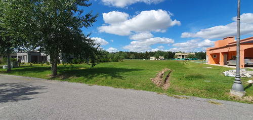 Venta Lote Terreno Área 60 Con Planos ..