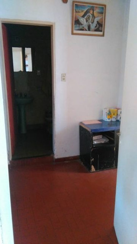 Imagen 10 de 21 de Vende Galpon Local Y Depto De 3 Amb. Pilar Centro