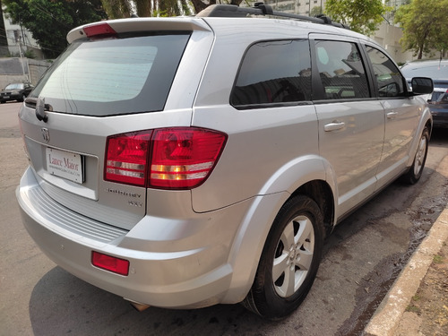 Dodge Journey 2.7 Sxt 5p