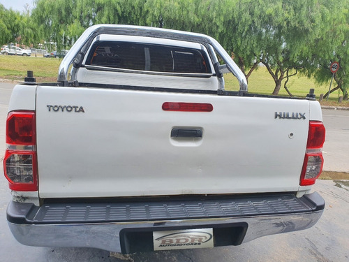 Impecable Toyota Hilux 4x4 Sr 3.0 Año 2012 Con Solo 156000km