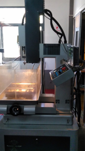 Electroerosion Capilares Edm Con 12 Meses De Garantía (Usado)