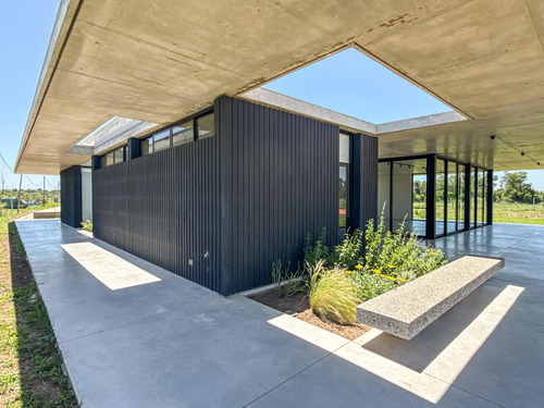 Lote En Venta Village Joven, Bella Vista