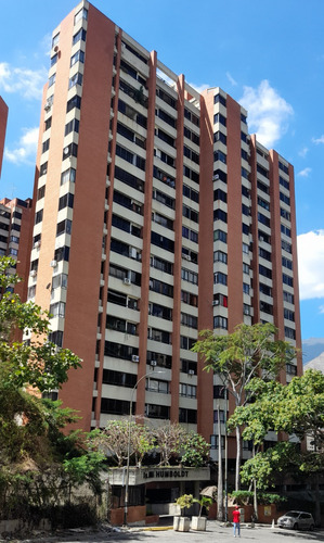 Urbanización Lomas Del Avila, 3era Etapa De Palo Verde,caracas