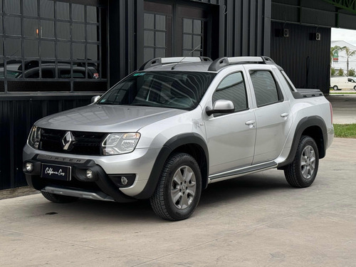 Renault Duster Oroch 2.0 Outsider Plus