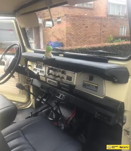 Toyota Land Cruiser 4.2 Fj40