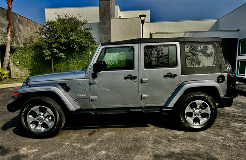 Jeep Wrangler 3.7 Unlimited Sahara 3.6 4x4 At
