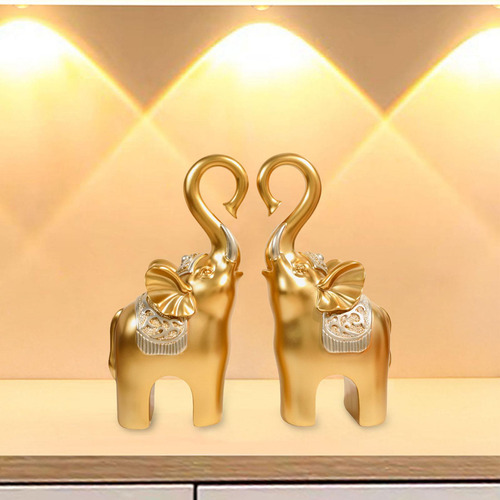 Una Pareja Estatuas De Colección Moderna Figuras De