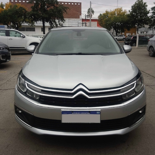 Imagen 8 de 10 de Citroen C4 Lounge Hdi 115 Mt6 Feel Pack Am19 2018