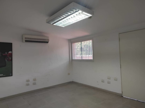 Imagen 5 de 15 de La Trinidad Casa Para Oficina O Comercio En Alquiler
