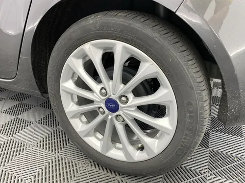 Ford Fiesta 1.6 Hatchback Titanium