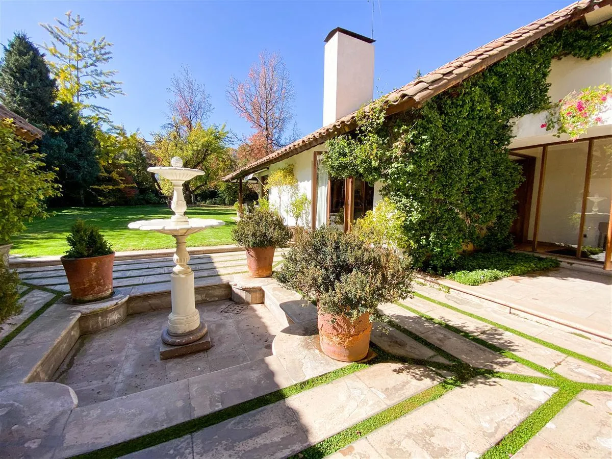 Imagen 1 de 30 de Casa En Venta En Las Condes