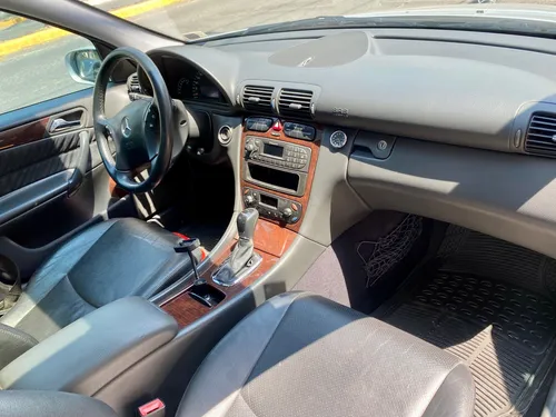 Mercedes Benz C 240 Elegance 172 Hp