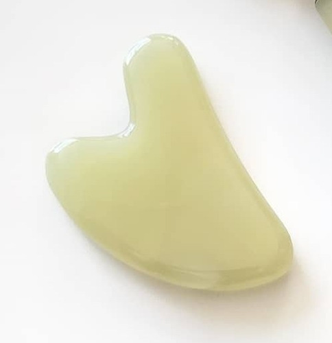 Imagen 4 de 8 de Piedra Gua Sha Masajes Faciales