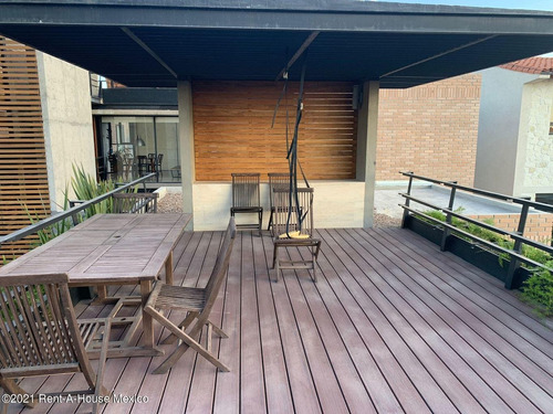 Mision San Jeronimo Ph Con 3 Recamaras Y Roof Garden Qh214570