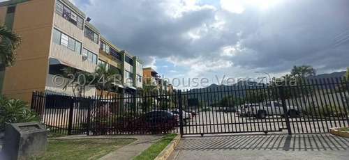 Apartamento En Venta Equipado En Excelente Zona Akmg De San Diego Los Andes Carabobo