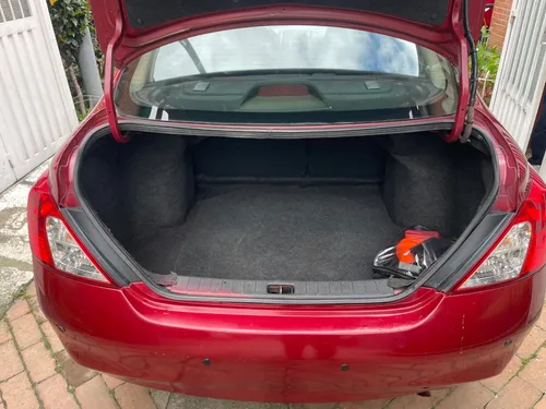 Nissan Versa 1.6 Advance