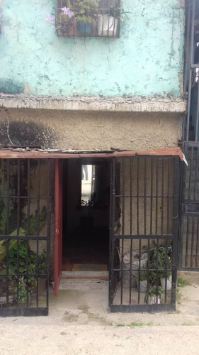 Imagen 1 de 11 de Casa En Venta En Los Magallanes De Catia Tipo Estudio 1 Habitacion 1 Baño