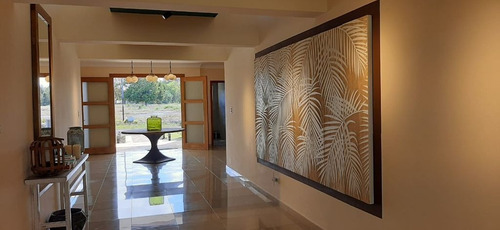Imagen 4 de 14 de Vendo Villa Totalmente Amoblada Y Doble Altura En Cocotal