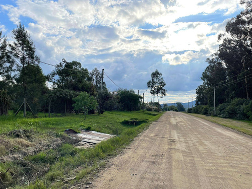Venta De Terreno Con 443 Mts2 En Playa Hermosa. Ruta 73