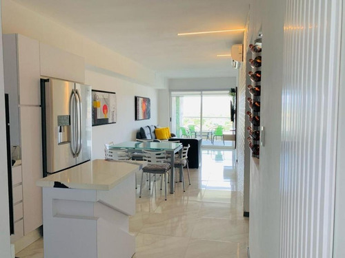 Imagen 3 de 21 de Apartamento En Alquiler