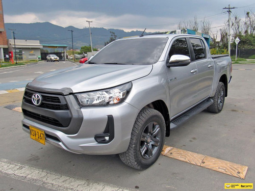 Toyota Hilux 2.4l