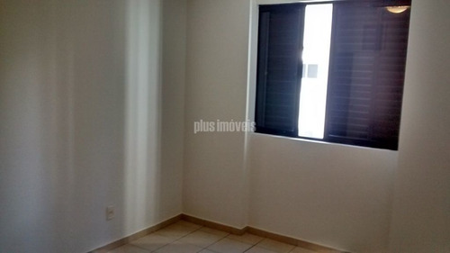 Imagem 9 de 15 de Locacao 2 Dormitórios Sem Vaga - Itaim - R$ 3.200+condominio+iptu - Pj46466