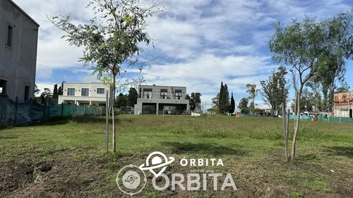Lote En Venta Barrio Santa Sofia, Pilar Del Este