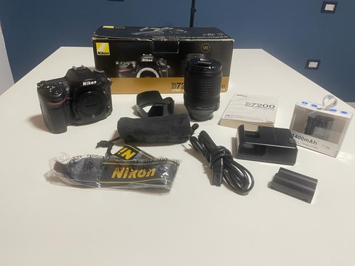 Imagen 1 de 8 de Nikon D7200 +  Lente 18-140mm  (caja Original Y Accesorios)