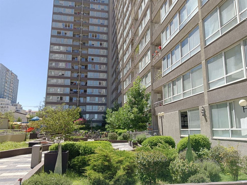 Departamento En Venta De 2 Dorm. En Quinta Normal
