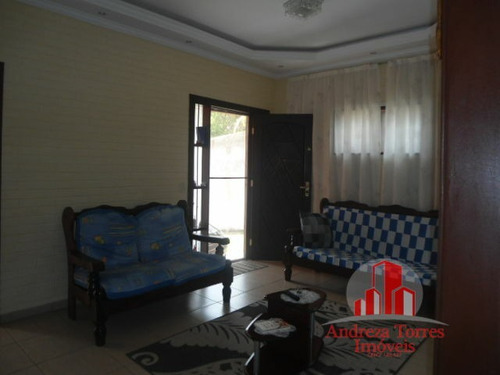 Imagem 17 de 24 de Casa Padrão À Venda Em Taubaté/sp - 1348