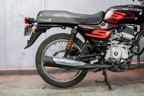 Bajaj Boxer 100 2023