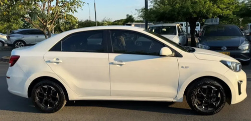 Kia Soluto 1.4 Emotion Aut