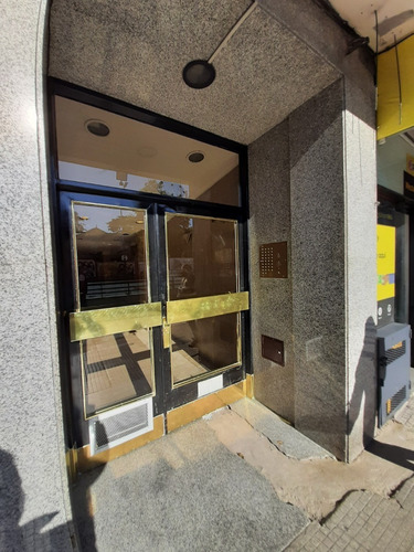 Imagen 17 de 18 de Departamento 4 Ambientes Colegiales