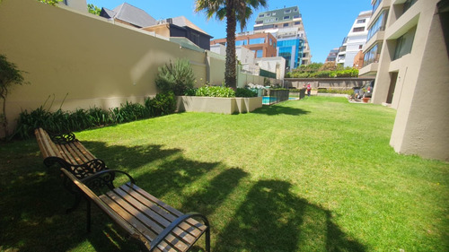 Espacioso Depto En Privilegiada Ubicación En Viña Del Mar