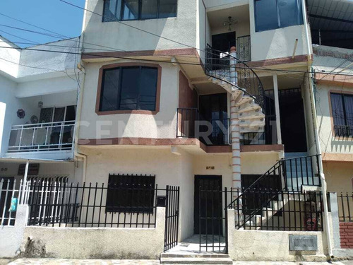 Vendo Casa De 3 Niveles En Jamundí