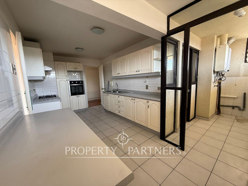 Arriendo Año Corrido Amplio Y Cómodo Departamento
