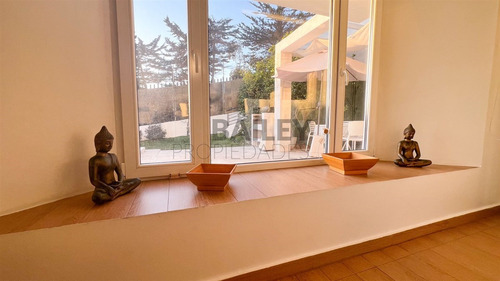 Casa El Encanto Se Arriendan 5d/5b Vista Espectacuar